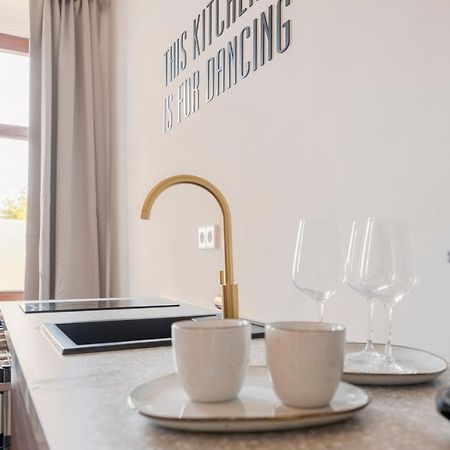City Lounge Appartement Am Hauptbahnhof Sankt Poelten Kültér fotó