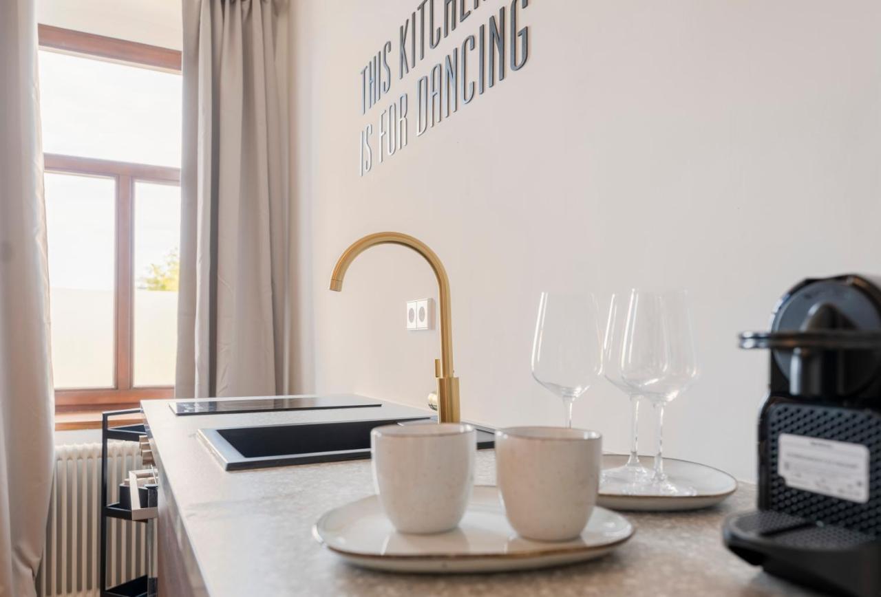City Lounge Appartement Am Hauptbahnhof Sankt Poelten Kültér fotó
