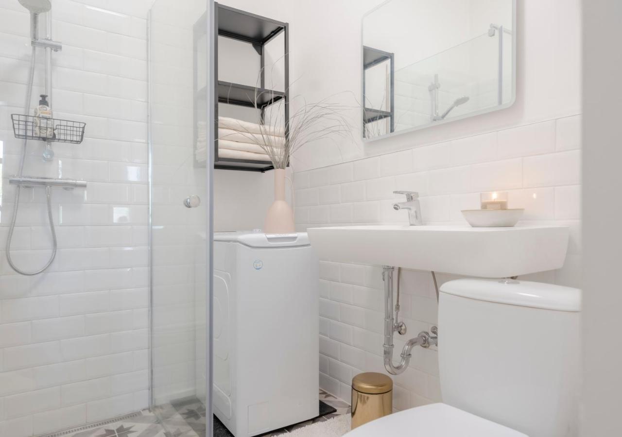 City Lounge Appartement Am Hauptbahnhof Sankt Poelten Kültér fotó