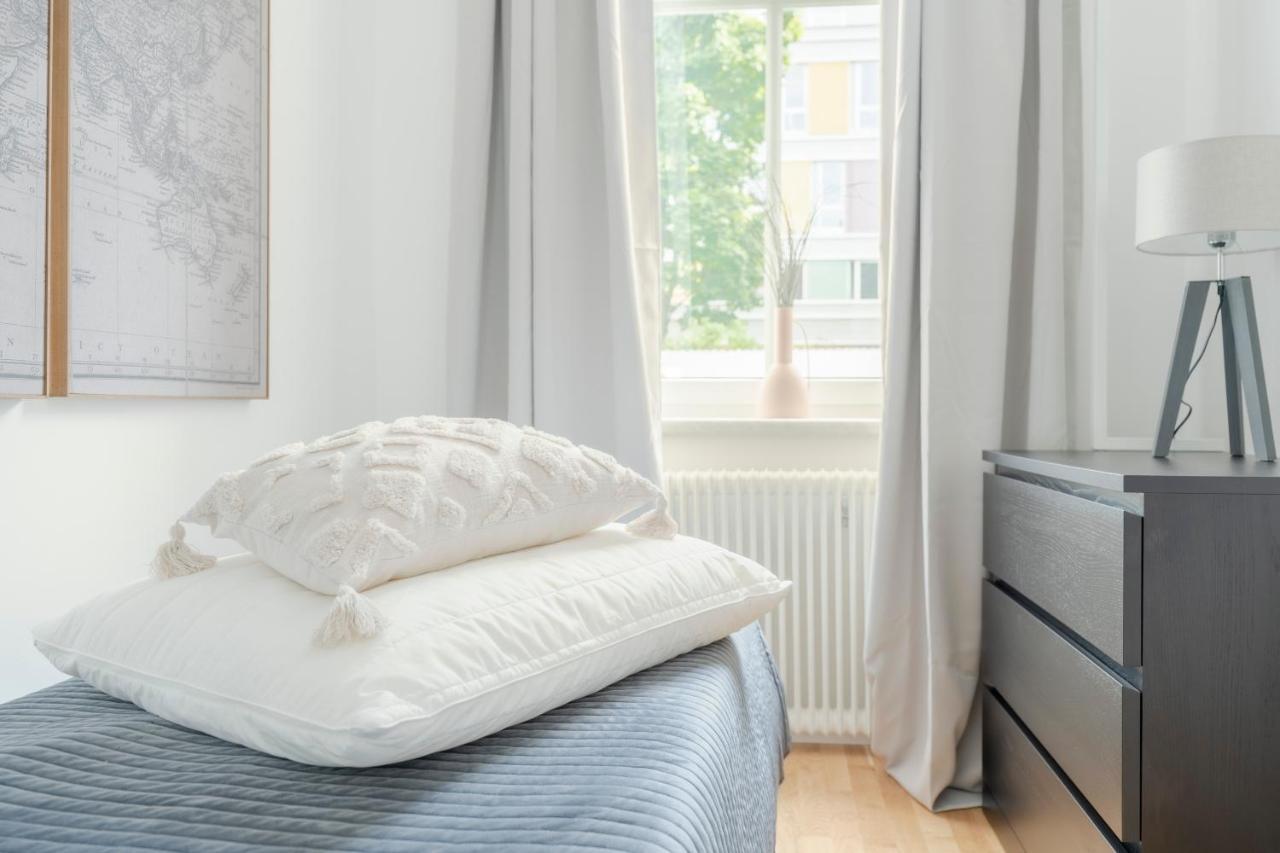 City Lounge Appartement Am Hauptbahnhof Sankt Poelten Kültér fotó